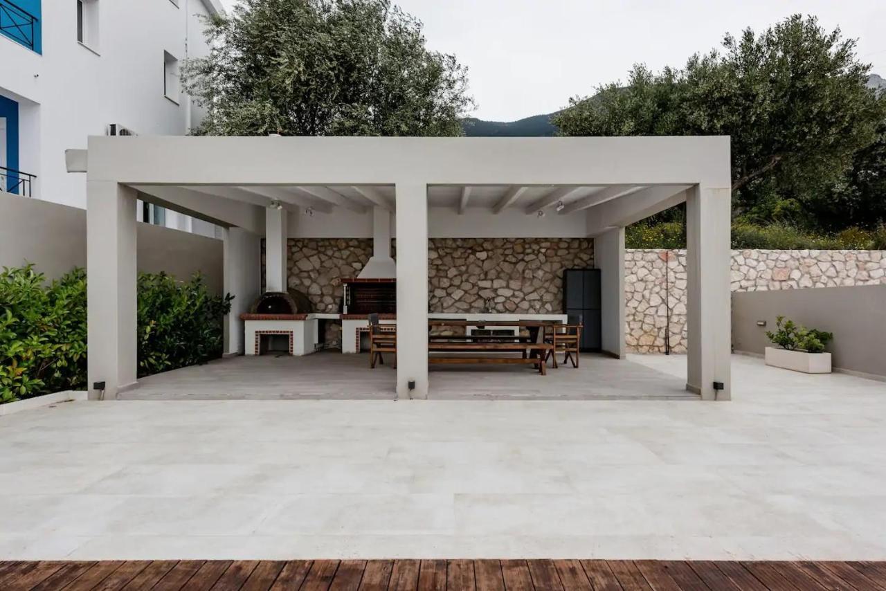 Etherealvilla-Family Villa With Pool Лурдата Экстерьер фото