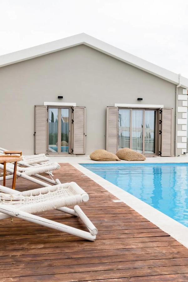 Etherealvilla-Family Villa With Pool Лурдата Экстерьер фото